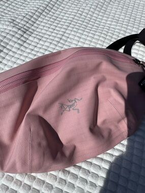 NEW NWT - Arc'teryx Granville Blush Pink Hip Fanny Pack Bag